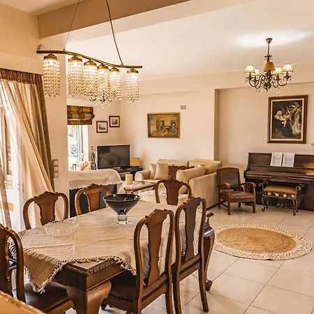 Villa Ktima Kika - Private Pool Escape & Tranquility *