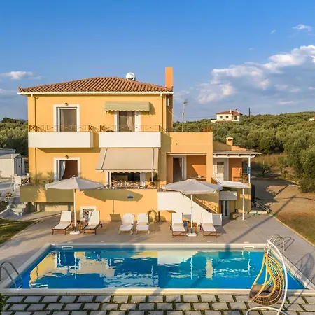 Villa Ktima Kika - Private Pool Escape & Tranquility Kipariszía