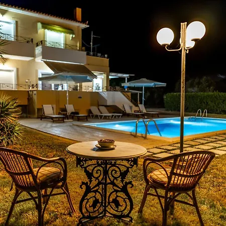 Ktima Kika - Private Pool Escape & Tranquility * Kyparissia
