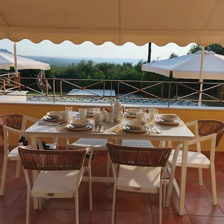 Ktima Kika - Private Pool Escape & Tranquility Kyparissia