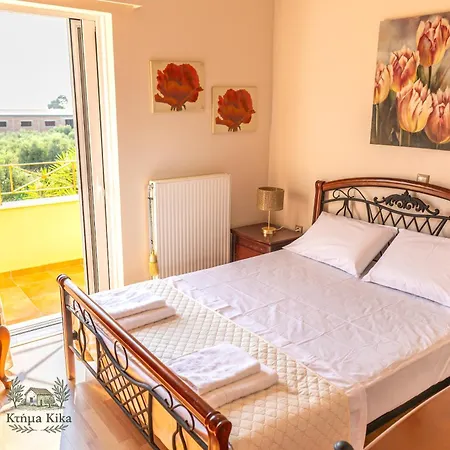 Villa Ktima Kika - Private Pool Escape & Tranquility Kyparissia