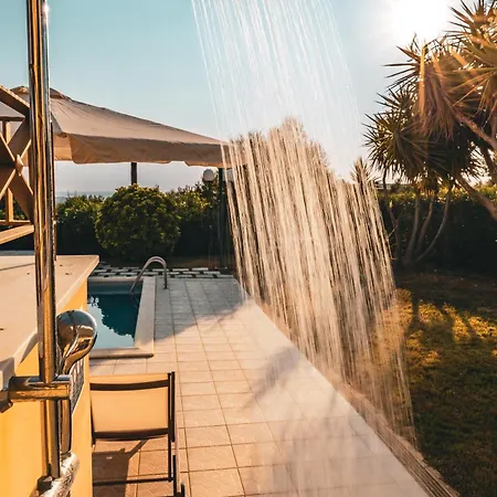 Villa Ktima Kika - Private Pool Escape & Tranquility Kyparissia